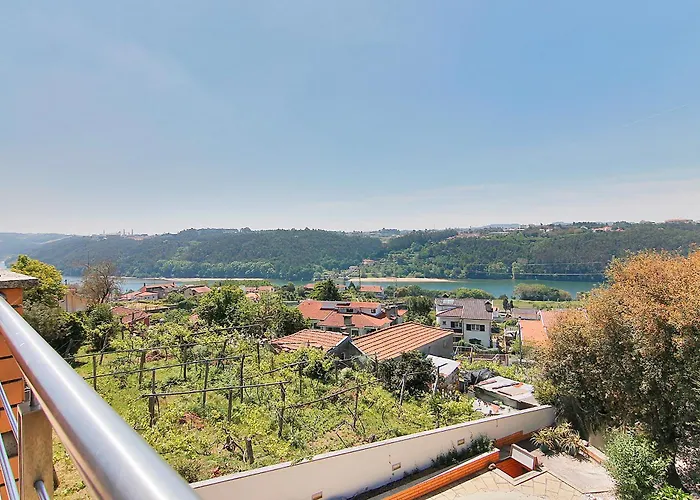 Bed & Breakfast Com O Douro à Vista Jovim