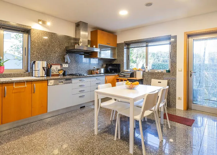 Com O Douro A Vista לינה וארוחת בוקר *